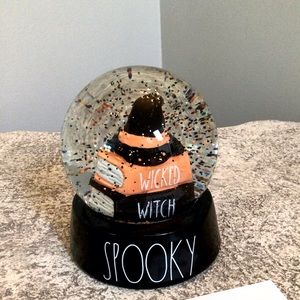 Rae Dunn New Release Spooky Globe, 🇺🇸 exclusive.